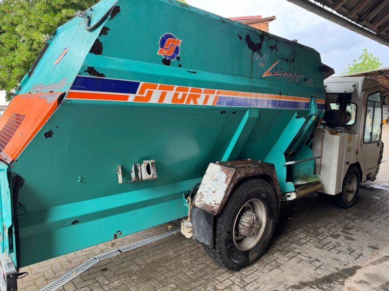 Storti Labrador DMU 140, 12 mc