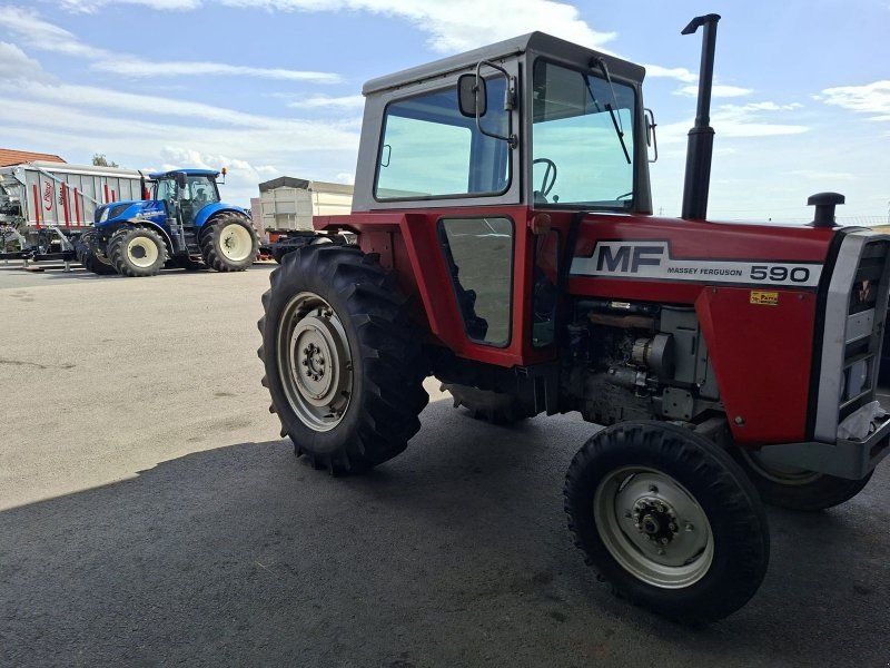 Massey Ferguson 590 MP