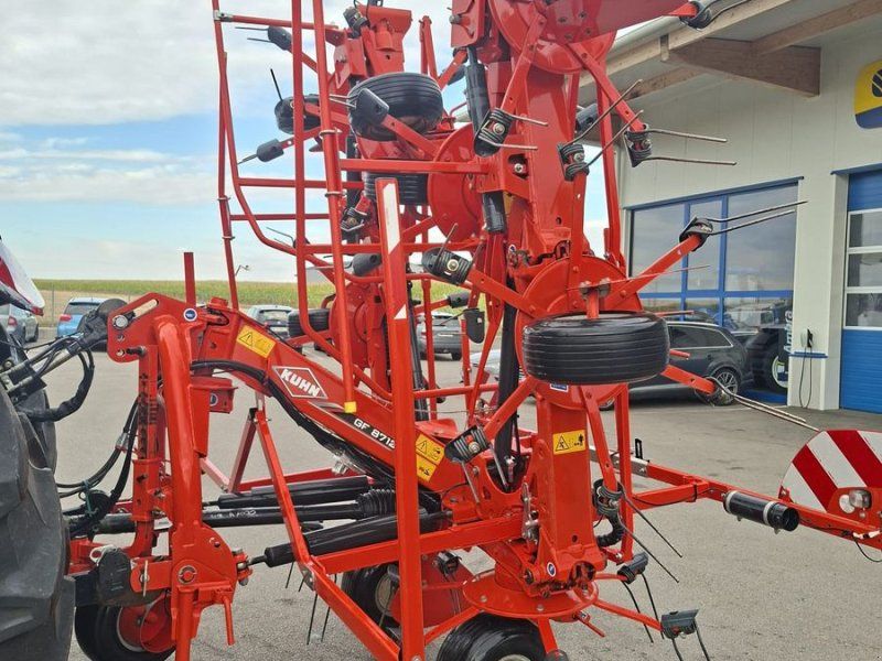 Kuhn GF 8712