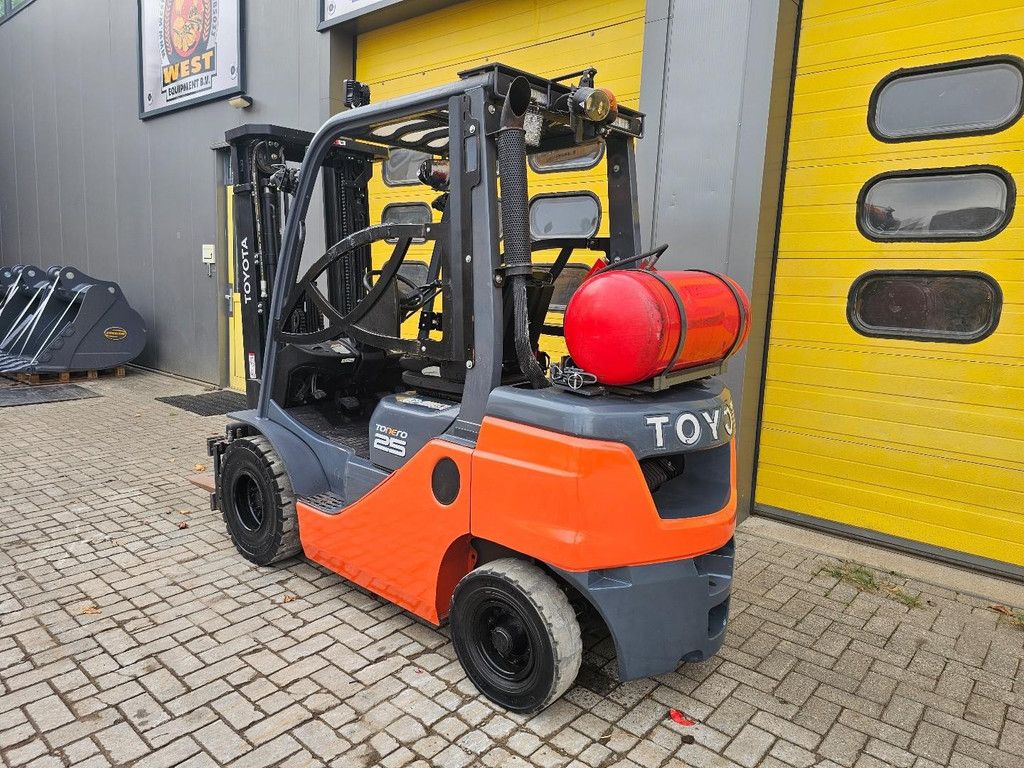 Toyota 02-8FGF25 WE1774