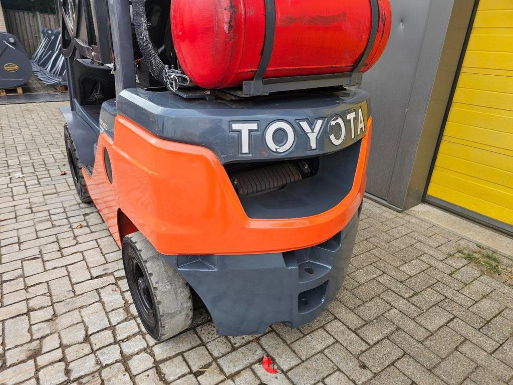 Toyota 02-8FGF25 WE1774