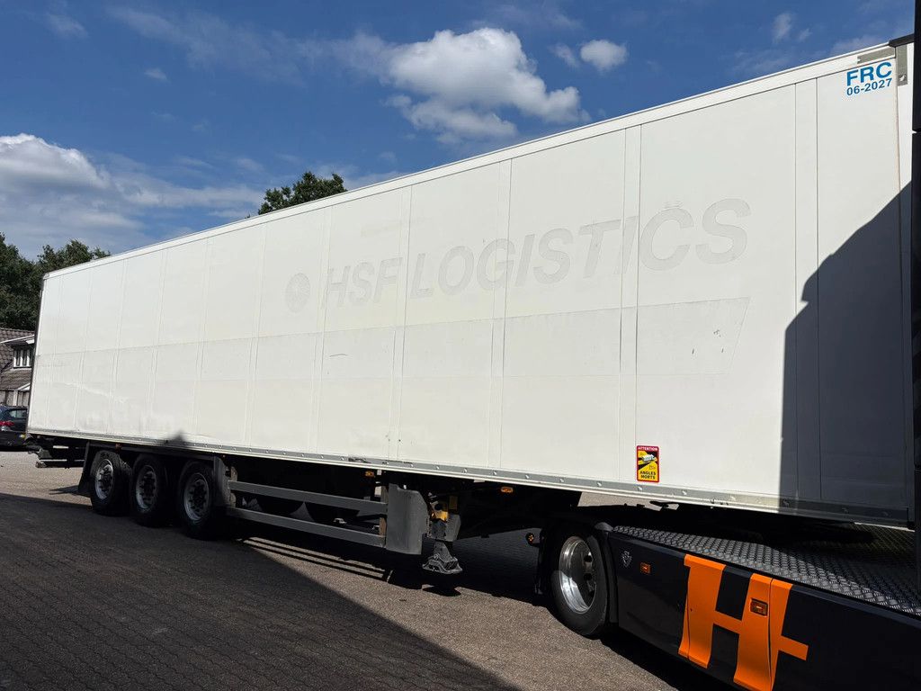 Schmitz Cargobull N/A Carrier Vector 1550 D+E 250B 265H APK/TUV 5-2027