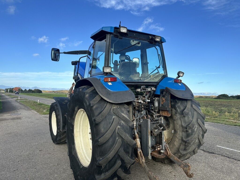 New Holland TM 165