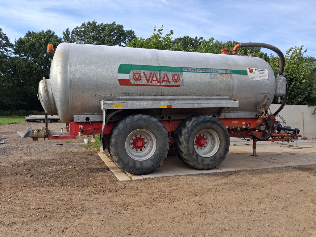 Vaia ONBEKEND MB16000L mest/watertank Gedwongen gestuurd