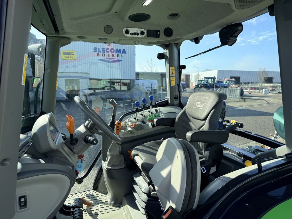 Deutz-Fahr 5095 + Stoll Profi-line