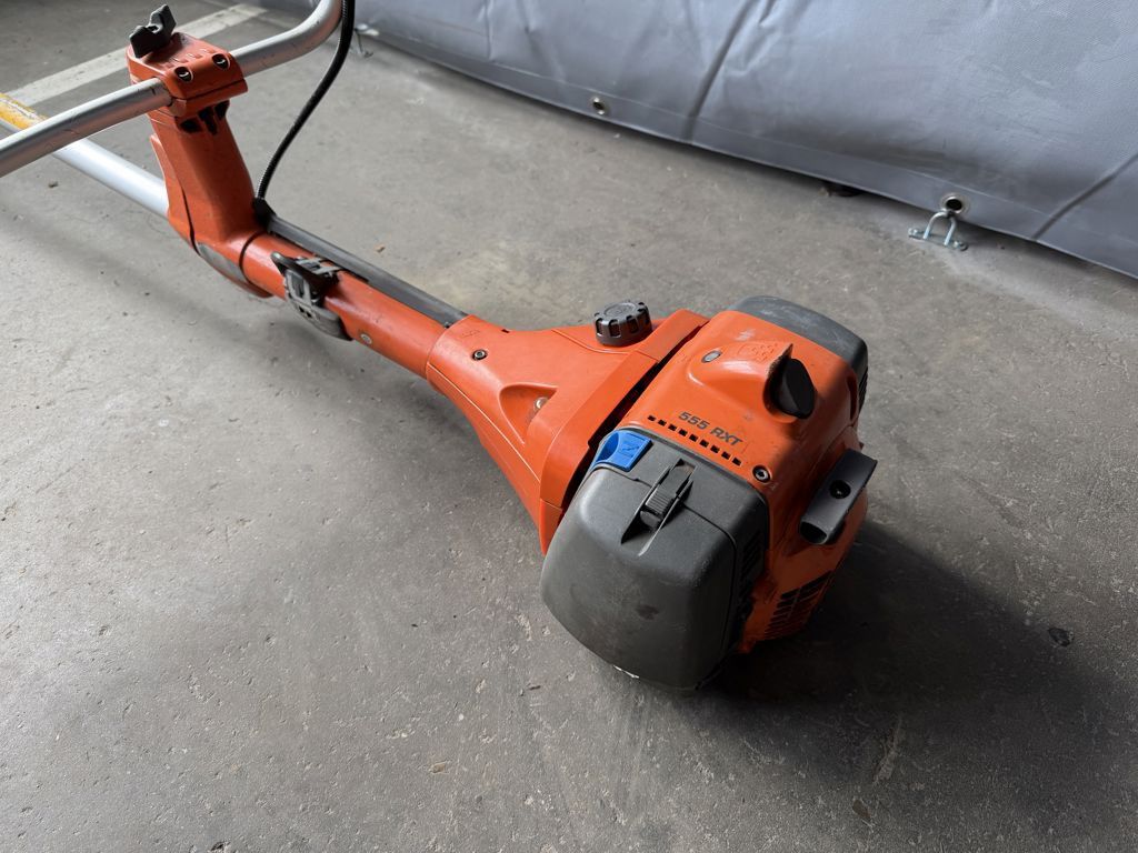 Husqvarna 555RXT