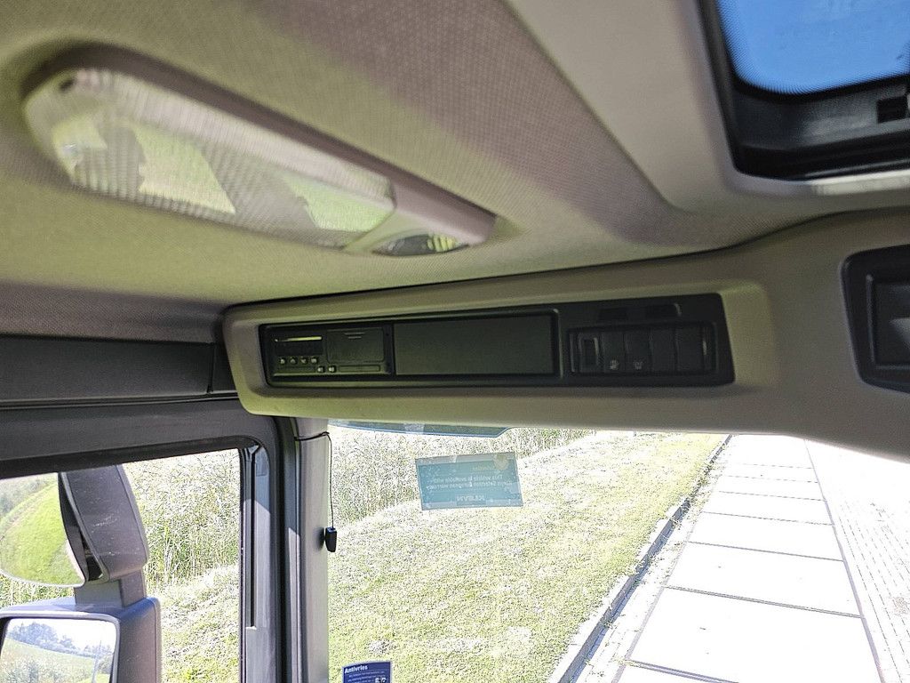 SCANIA P360 hybrid cp17l
