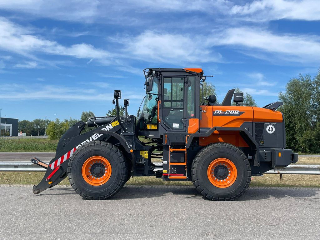 Develon DL280-7