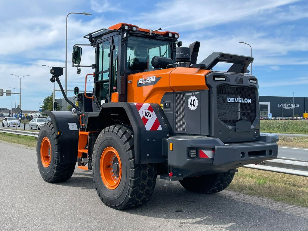 Develon DL280-7