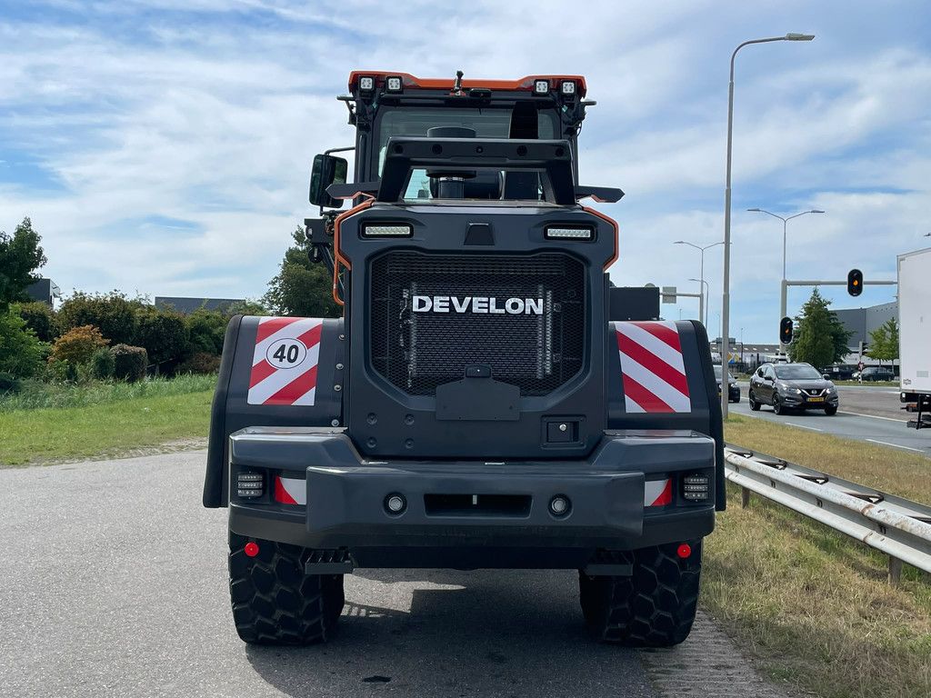 Develon DL280-7