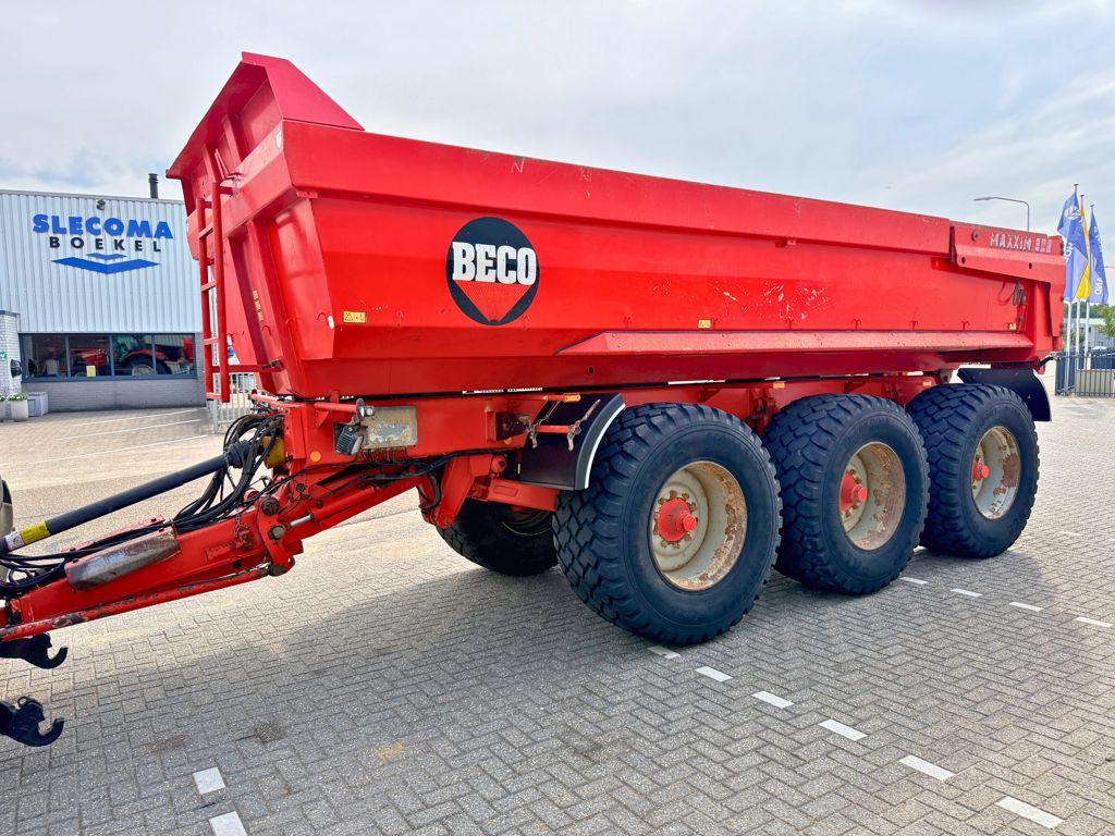Beco Maxxim 320 Zandkipper