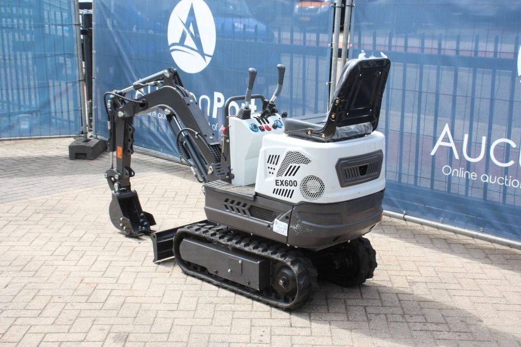 Nuoman EX600 Mini Excavator Petrol 9hp 2026 New