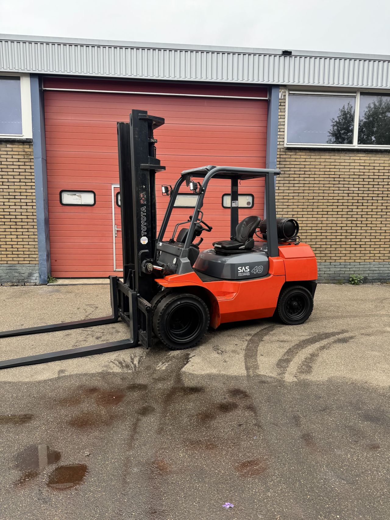 Toyota 02-7FG35 / 4 tonner /2008 / gasheftruck
