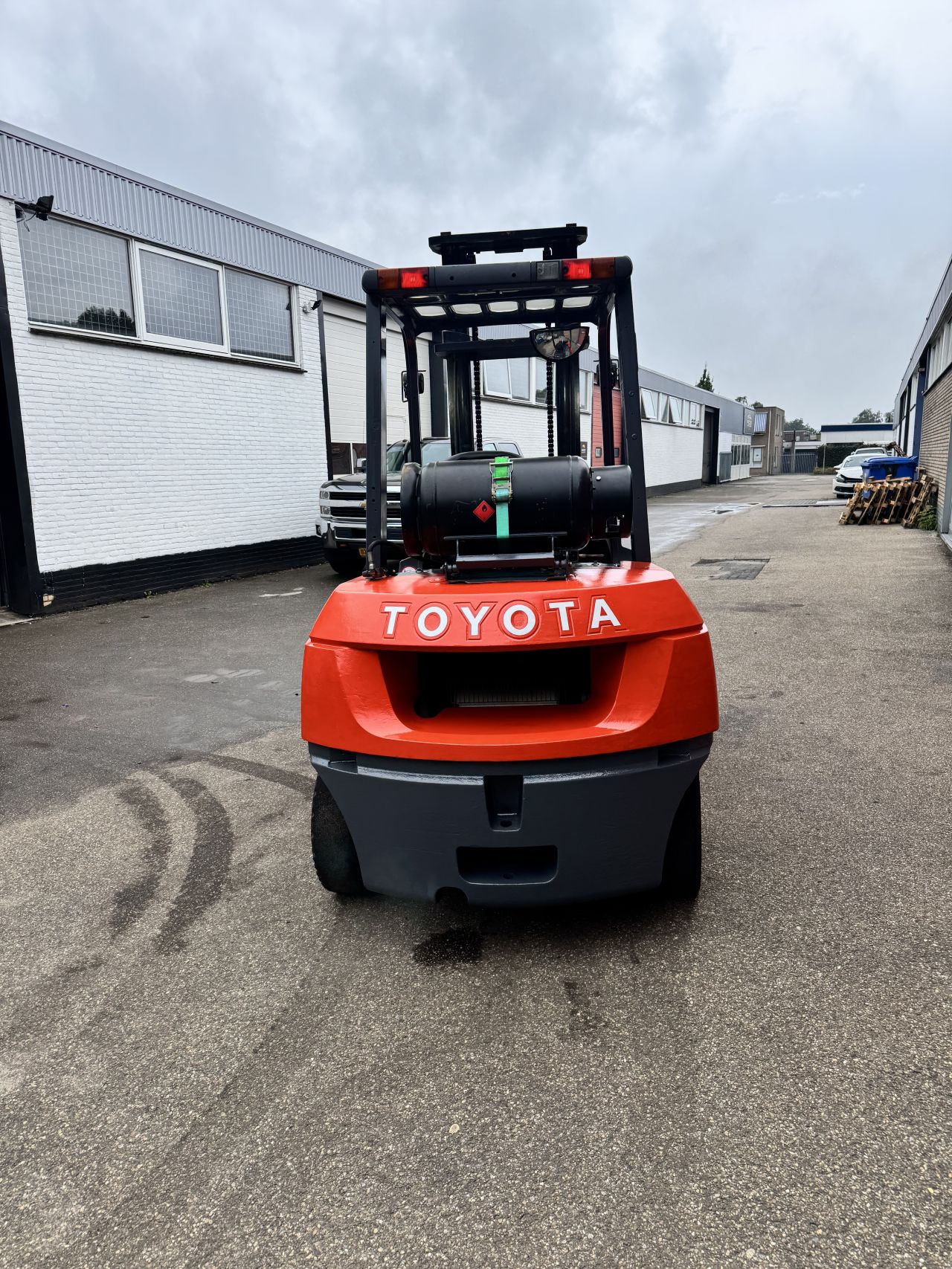 Toyota 02-7FG35 / 4 tonner /2008 / gasheftruck
