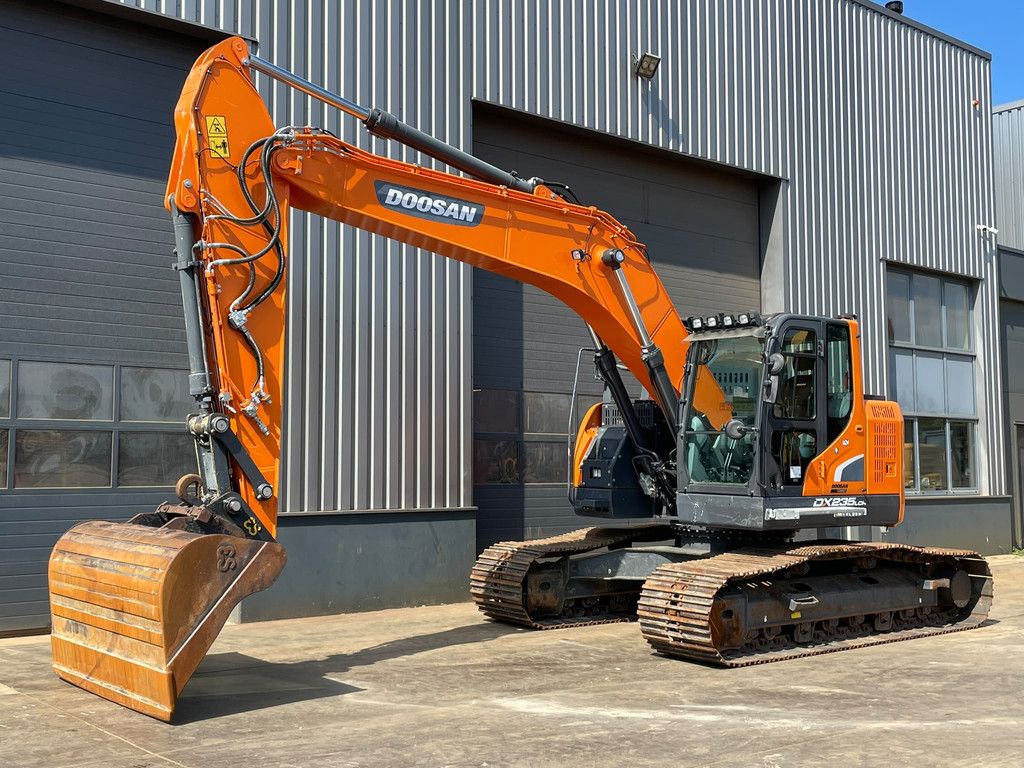 Doosan DX235LCR-5