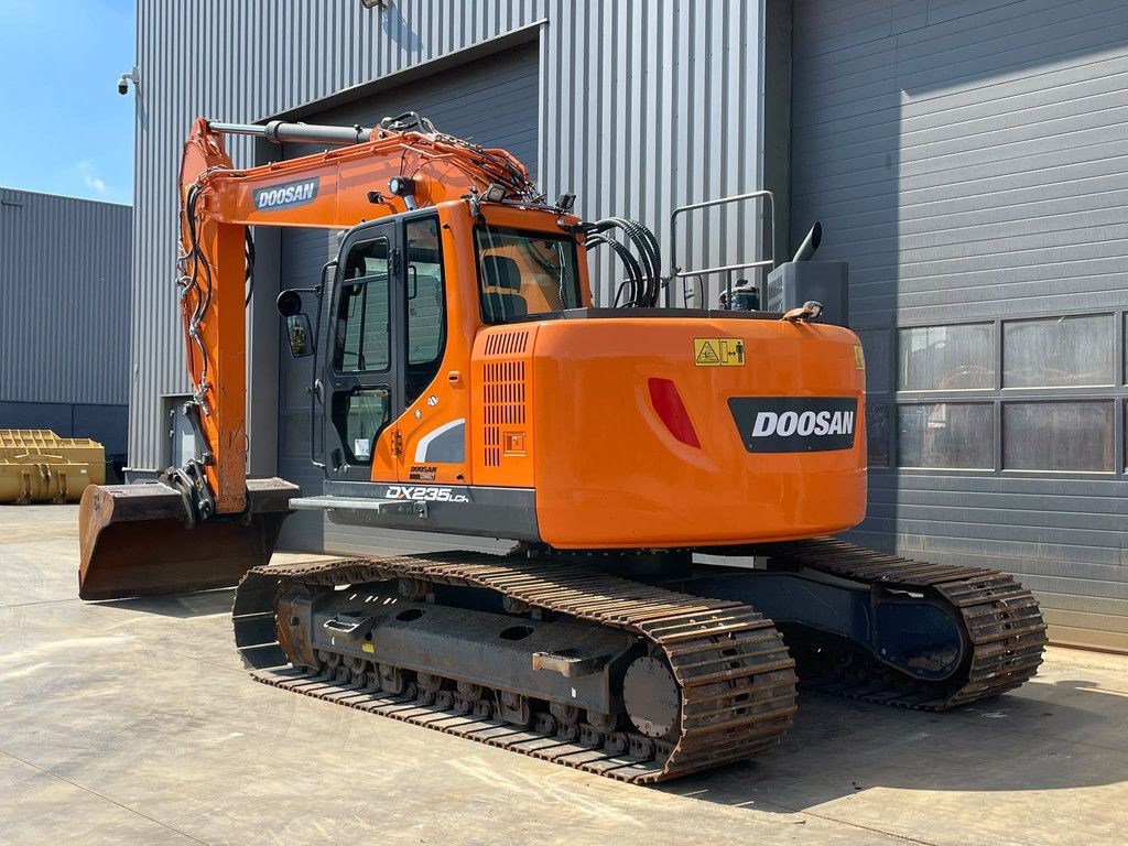 Doosan DX235LCR-5