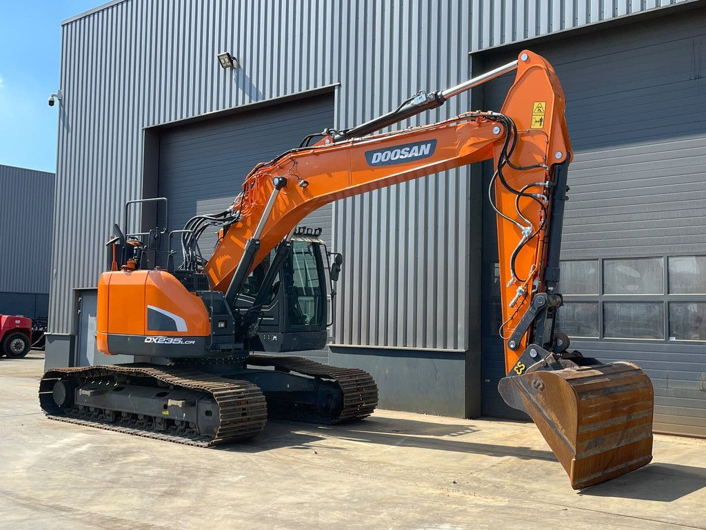 Doosan DX235LCR-5