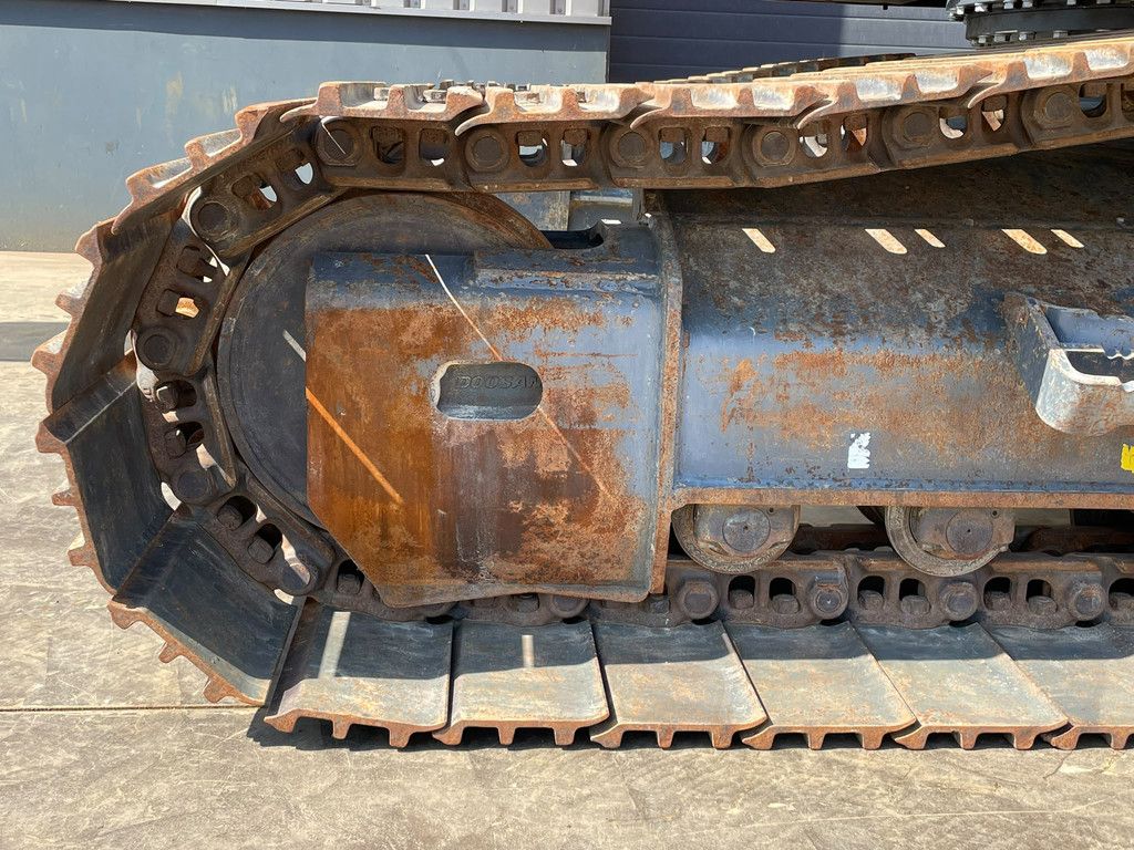 Doosan DX235LCR-5