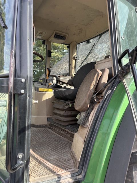 John deere 6410