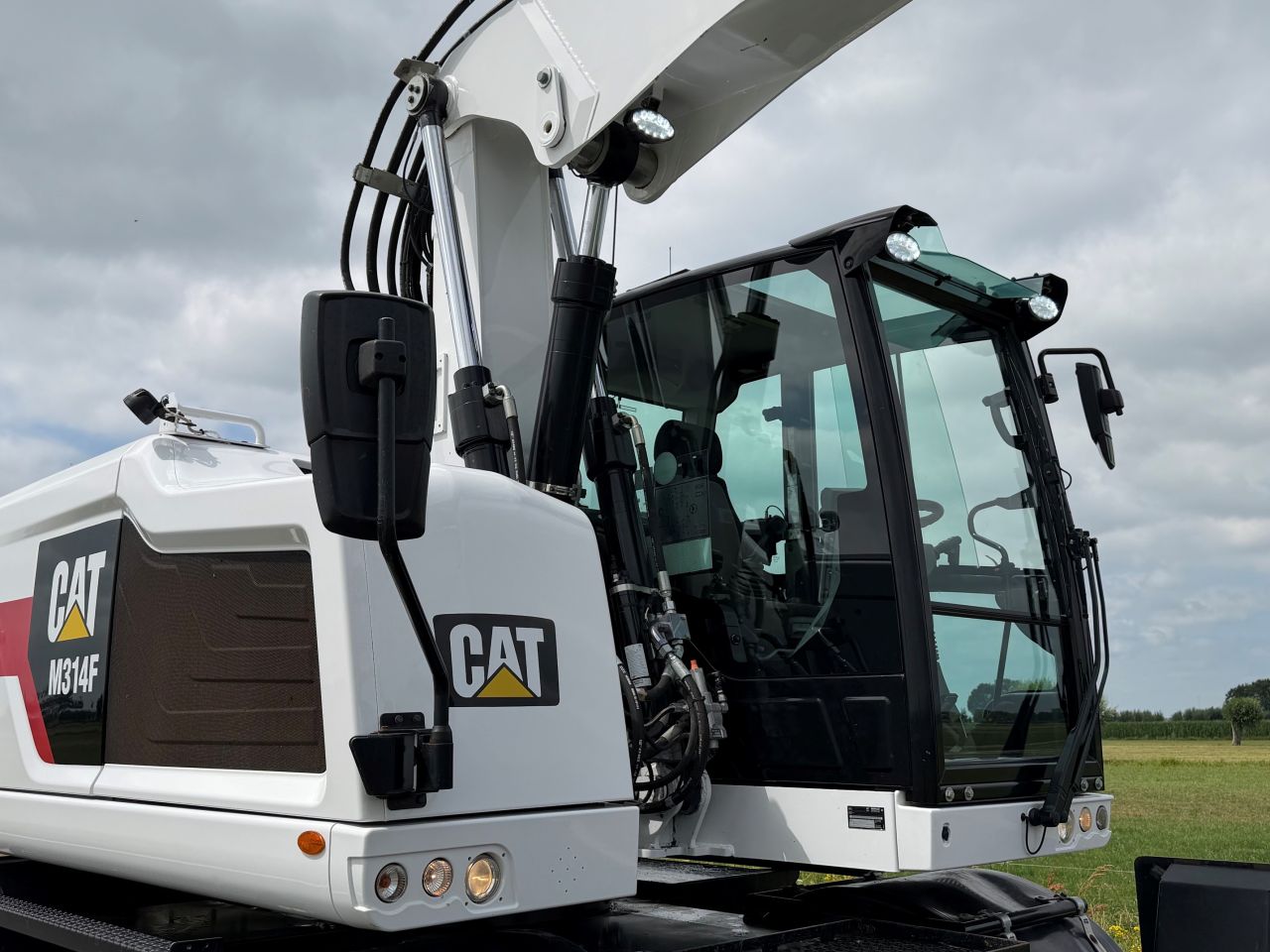 Cat M314F - Engcon