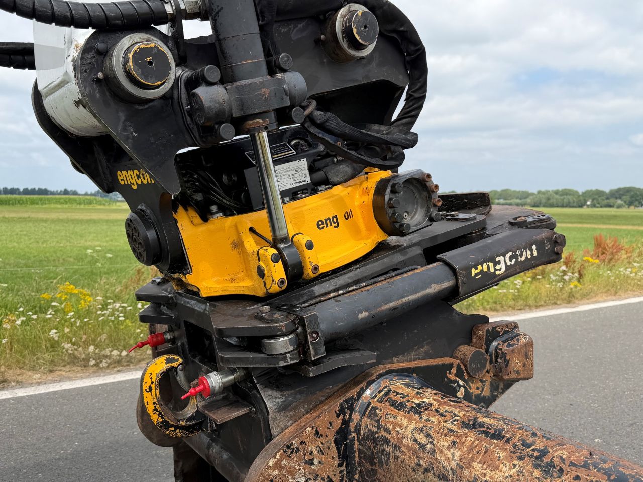 Cat M314F - Engcon