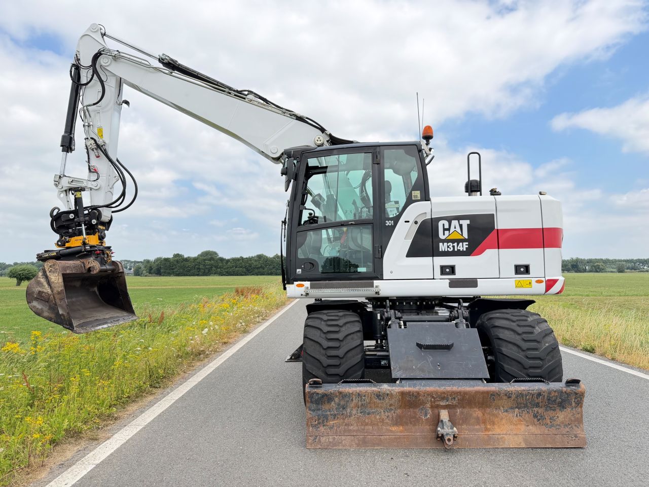Cat M314F - Engcon