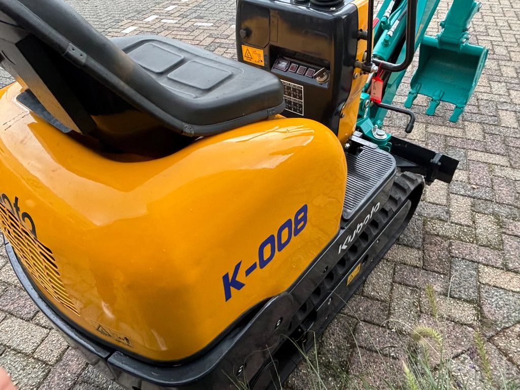 Kubota Gebruikte minigraver k-800 3cil. verstelbare rupsen