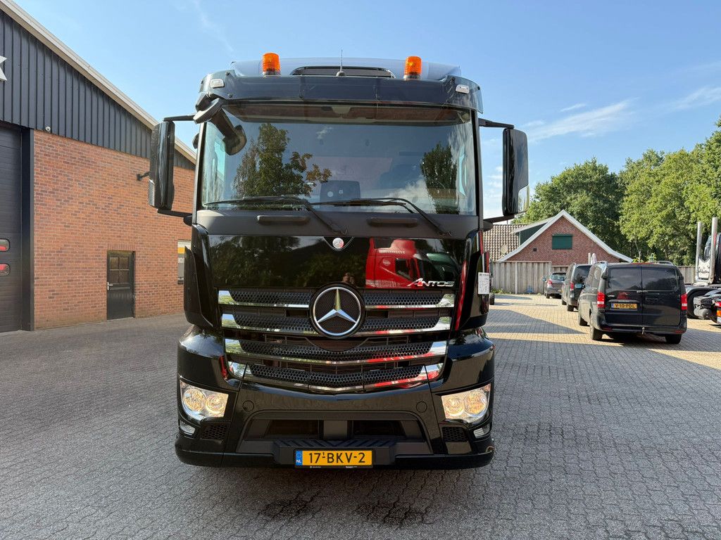 Mercedes-Benz Antos 2835 6X2 +2023 Noyens+Moffett M4 Kooiaap APK/TUV 4-2027