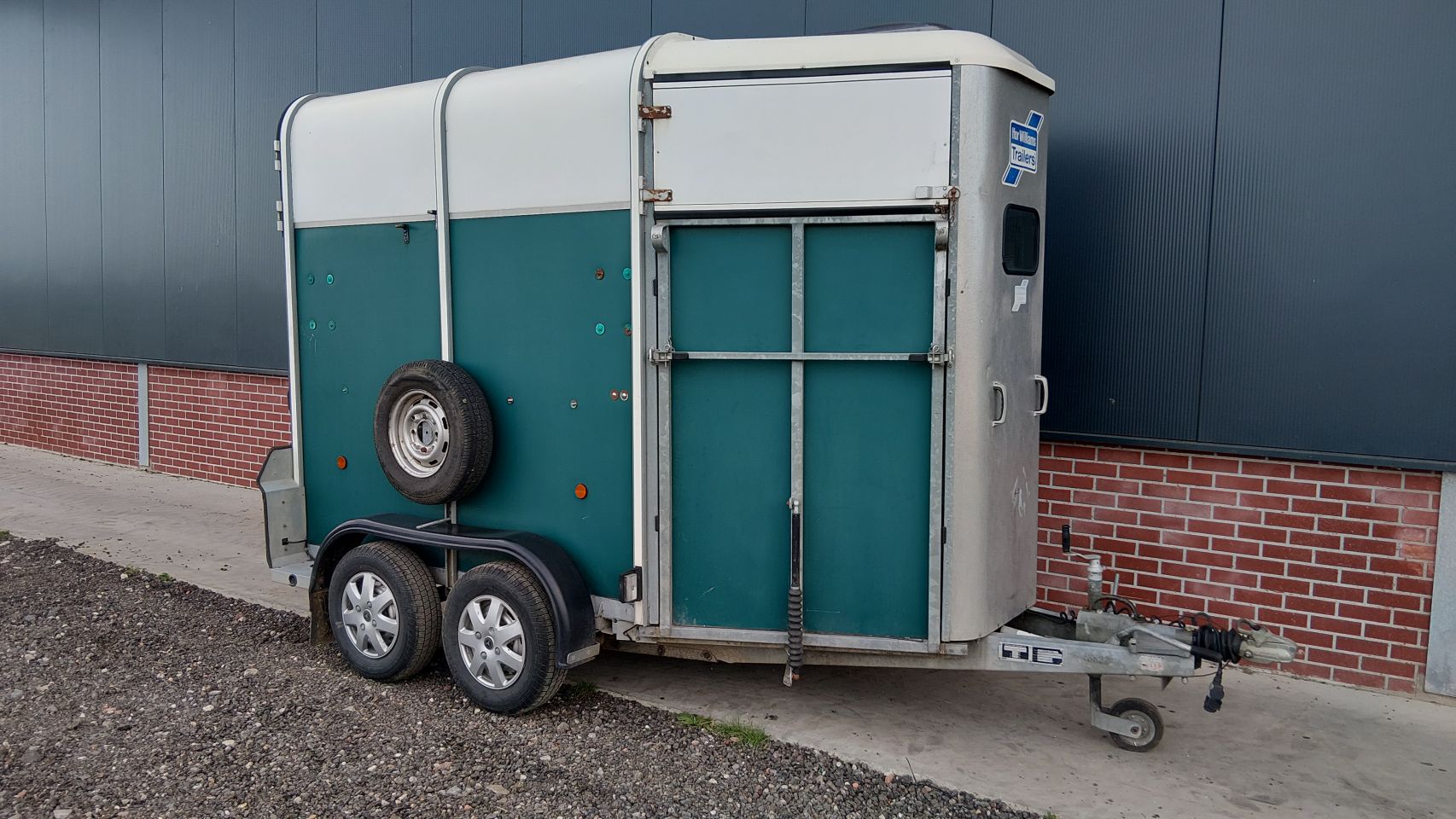 Ifor williams paarden trailer 2 paards met zijuitgang