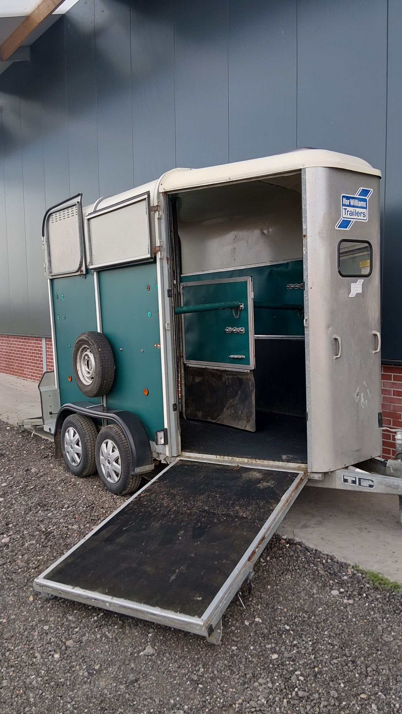 Ifor williams paarden trailer 2 paards met zijuitgang
