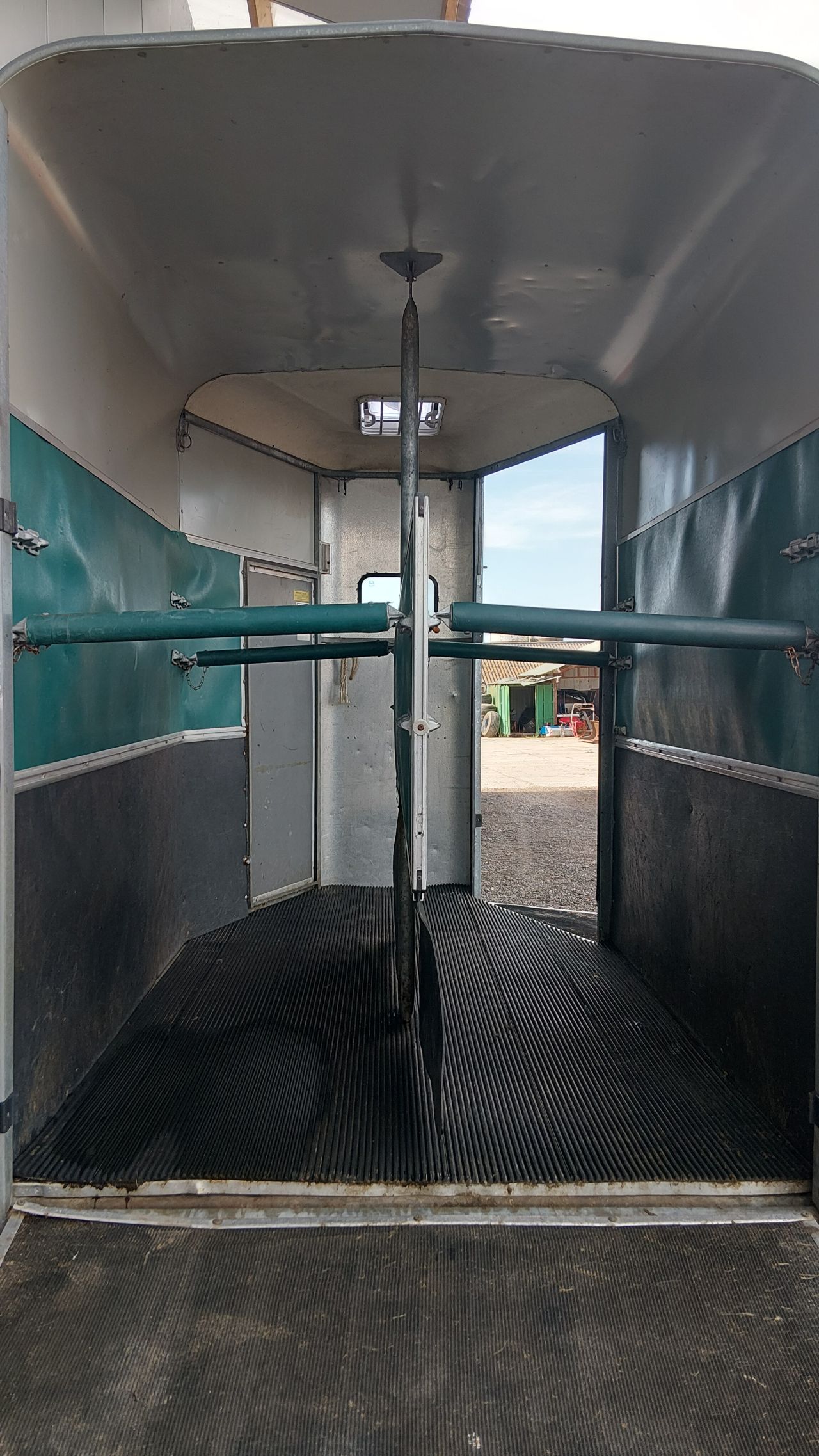 Ifor williams paarden trailer 2 paards met zijuitgang