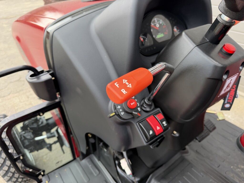 Knegt 304 G2 30 PK minitractor NIEUW