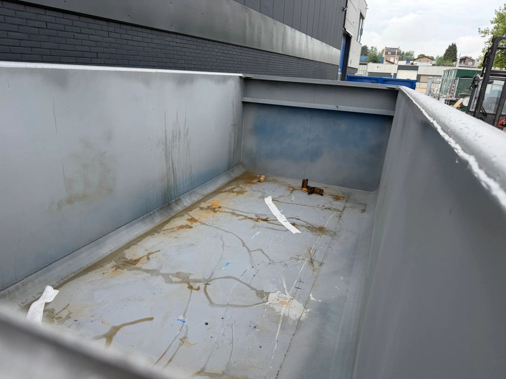 Swinkels Container Handel 20 Cubs Haak container RAL 7037
