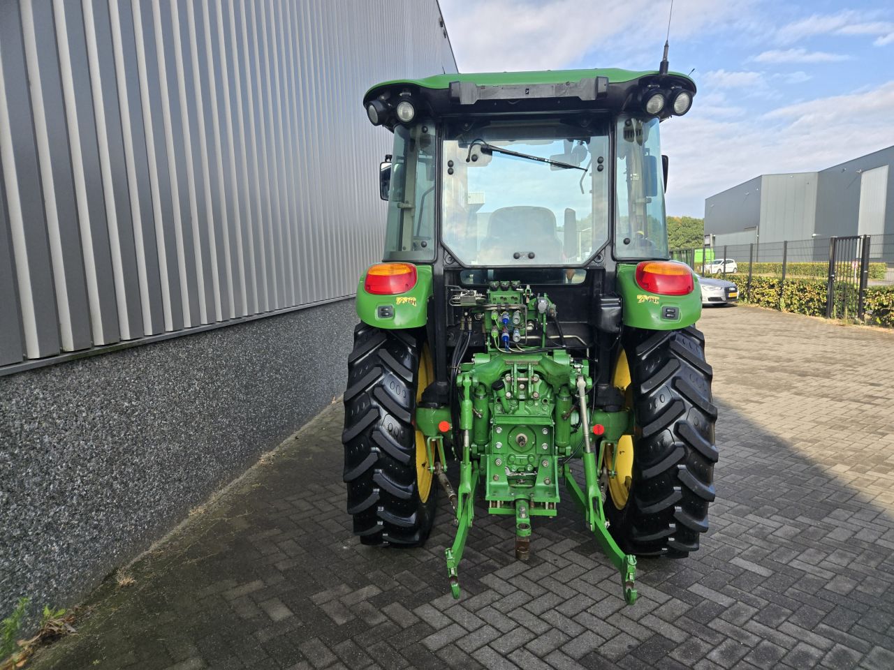 2015 John Deere 5100 M airco front hef en aftakas 40KMH 100 PK