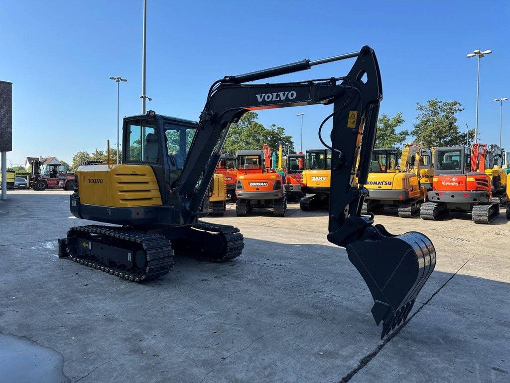 Volvo EC60C Diesel-Raupenbagger 2012