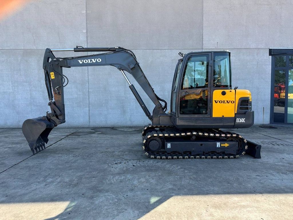 Volvo EC60C Diesel-Raupenbagger 2012