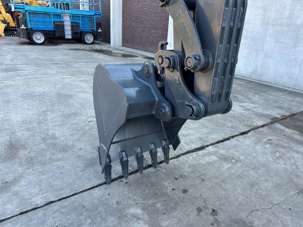 Volvo EC60C Diesel-Raupenbagger 2012
