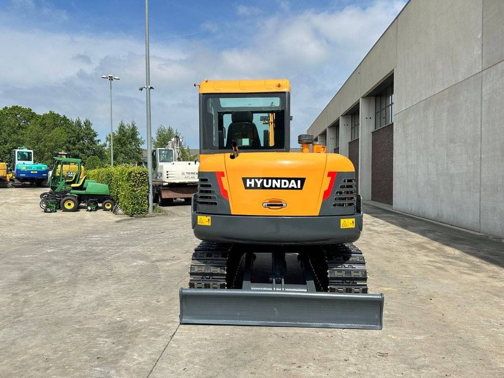 Hyundai HX55 Diesel-Raupenbagger 2019