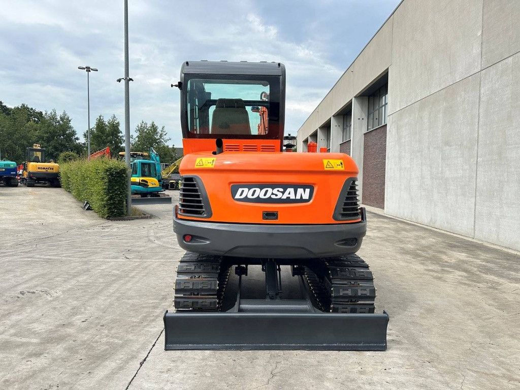 Rupsgraafmachine Doosan DX55-9C Diesel 2018