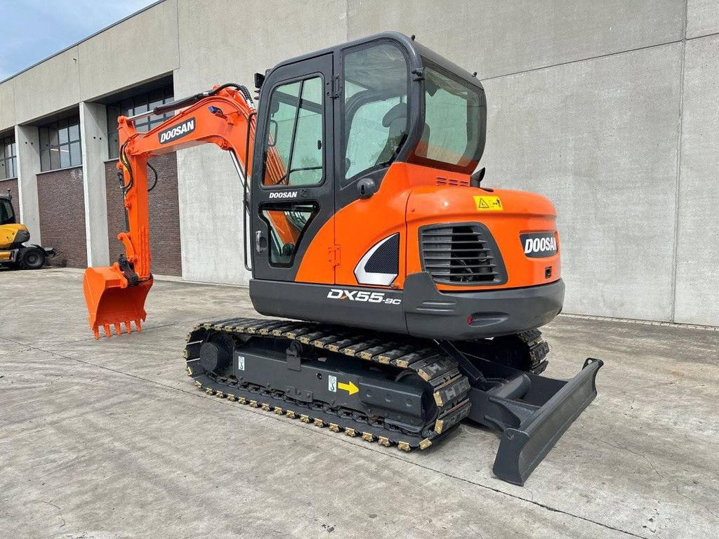 Rupsgraafmachine Doosan DX55-9C Diesel 2018