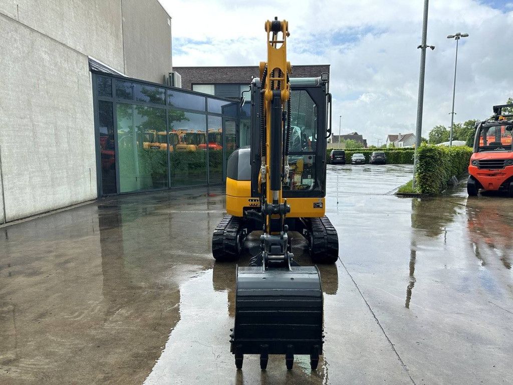 Crawler excavator LiuGong 9027 FZTS Diesel 2026