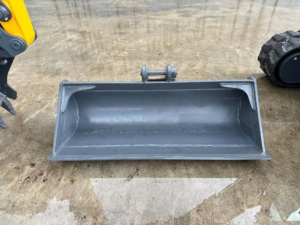 Crawler excavator LiuGong 9027 FZTS Diesel 2026