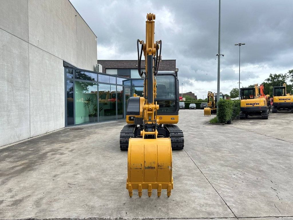 Rupsgraafmachine XCMG XE60DA Diesel 2020