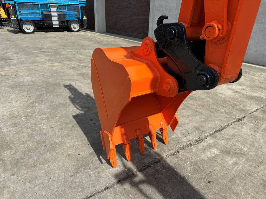 Crawler excavator Hitachi ZX60-5G Diesel 2013