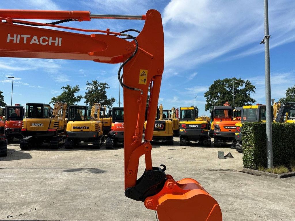 Crawler excavator Hitachi ZX60-5G Diesel 2013