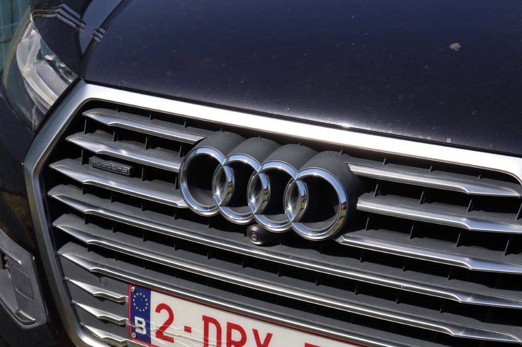 SUV Audi Q7 Elektro+Diesel 369 PS 2018