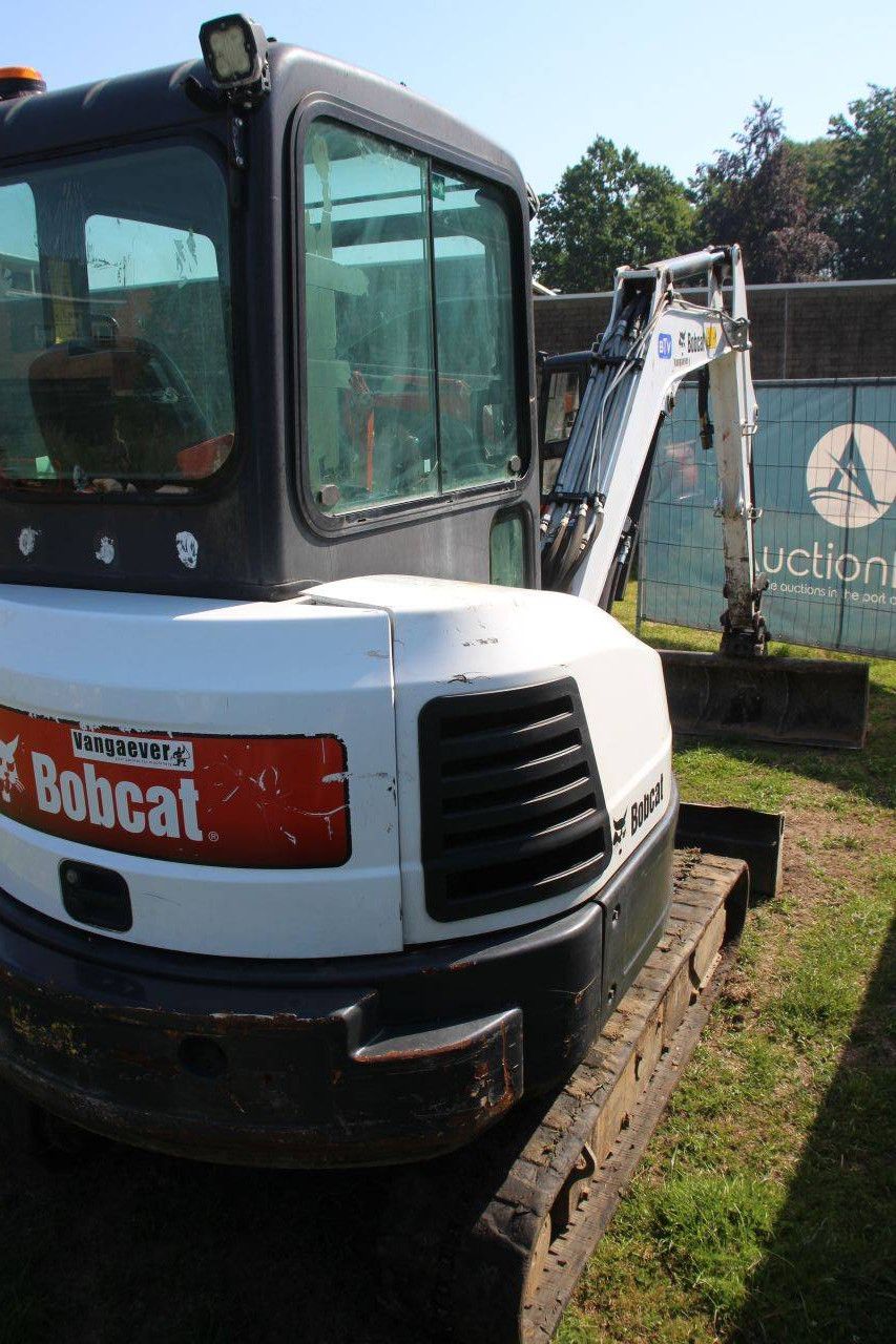 Rupsgraafmachine Bobcat E32 Diesel 24kW 2016