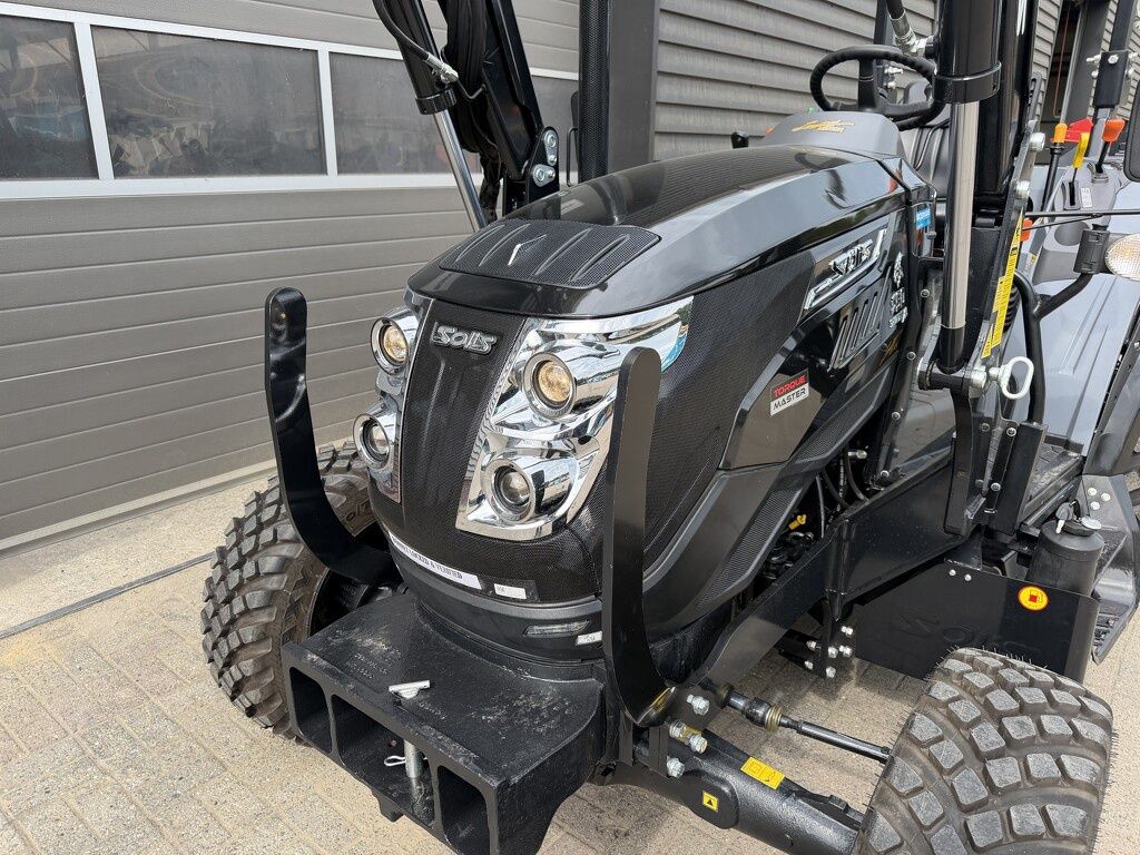 Solis S50 shuttle compact tractor NIEUW galaxy banden optie frontlader