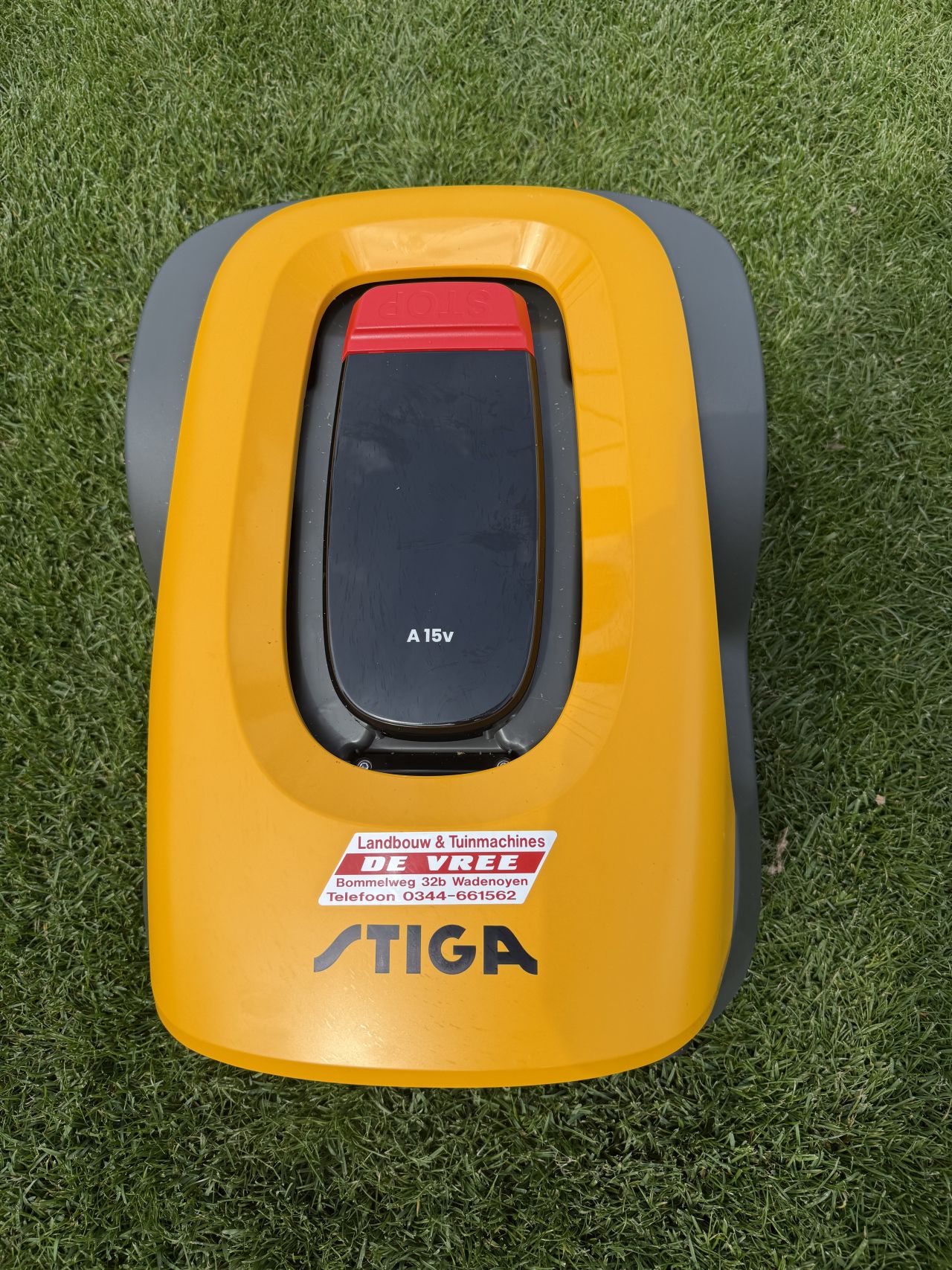 Stiga a15v robotmaaier 1500m2 draadloos actie!