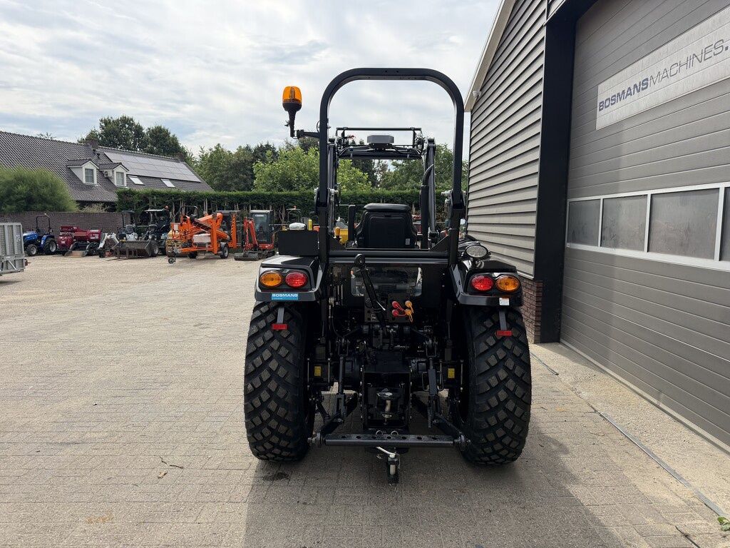 Solis S50 shuttle compact tractor NIEUW galaxy banden optie frontlader